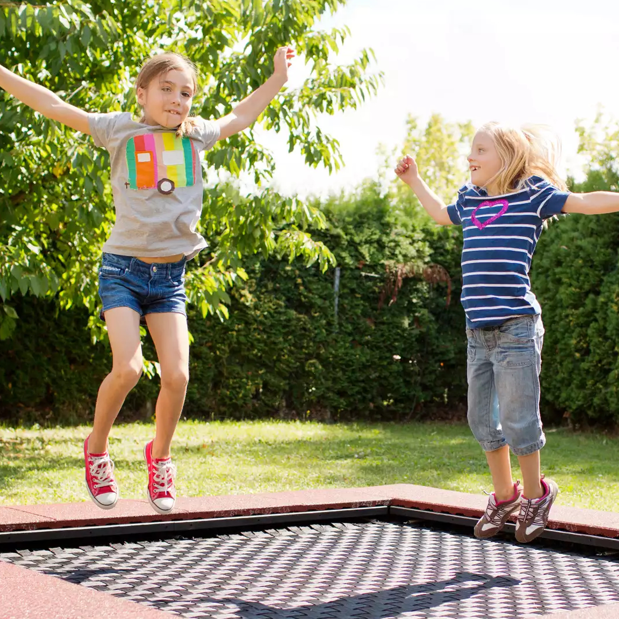 Trampolin outdoor "Wehrfritz Fun XL Playground"