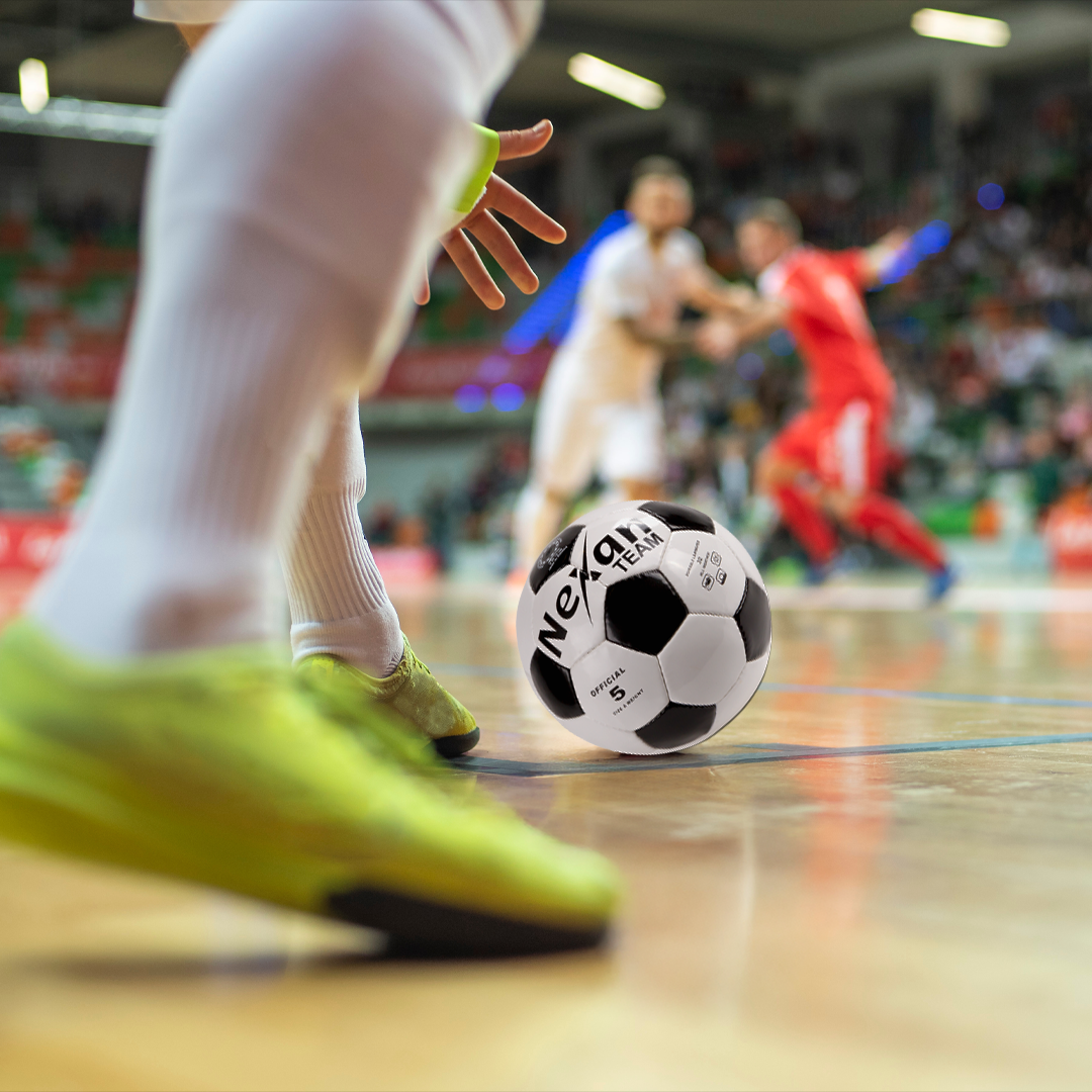 Hallenfußball